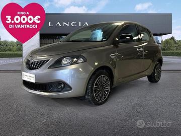 Lancia Ypsilon 1.0 FireFly 70cv S&S Hybrid GOLD