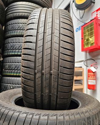 205 60 R 16 92H Bridgestone Turanza T005 Davia Ste