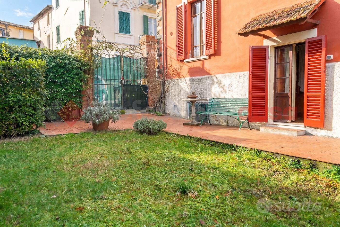 Casa – Barga, Lato - Vista 2