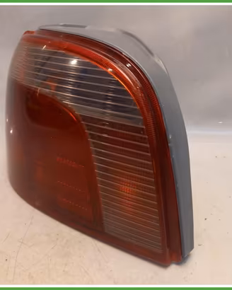 Fanale Fanalino Sinistro SX Koito Toyota Yaris