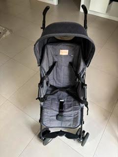 PASSEGGINO LEGGERO PER BAMBINI con parapioggia