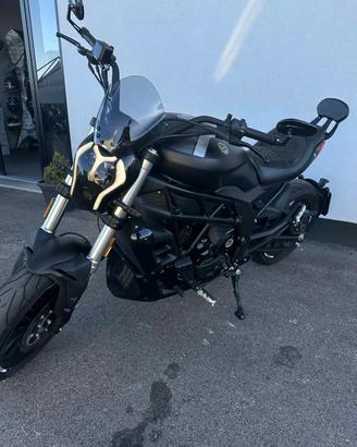 Benelli 502 C 2022