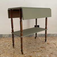 Mobiletto / carrello con ribalte in legno, verde