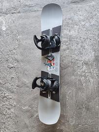 Burton Name Dropper 151 Snowboard Attacchi Mission
