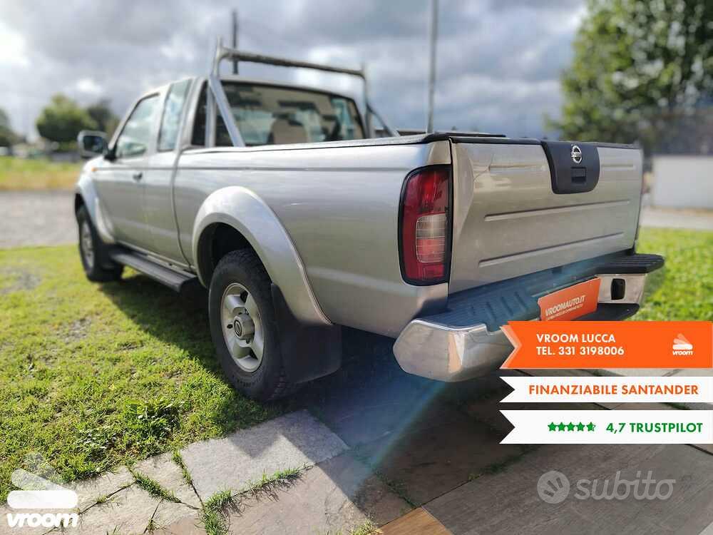 Nissan Np300 2009 photo 3
