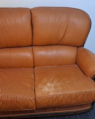 DIVANI D' EPOCA IN PELLE