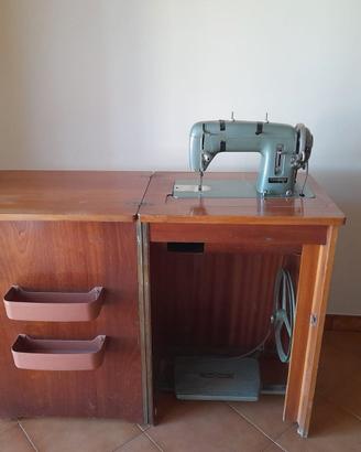 macchina per cucire singer con mobiletto