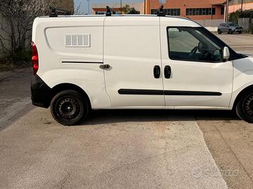 FIAT DOBLO' MAXI