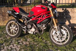Ducati Monster 1100s