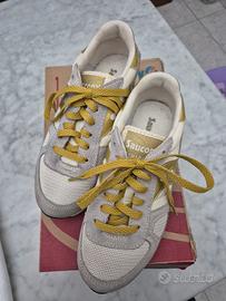 Saucony