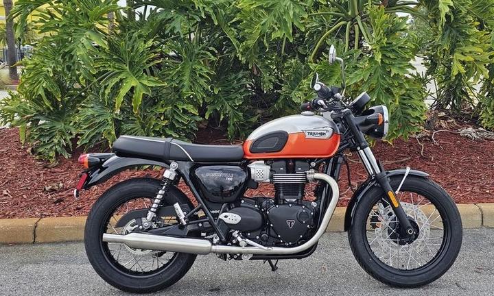 Triumph Bonneville - 2025