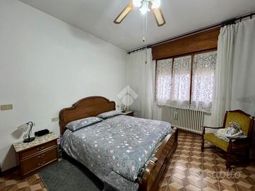 CASA DI CORTE A SAN LEO