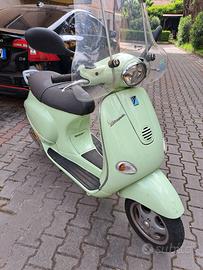 vespa 125 ET4 verde acqua