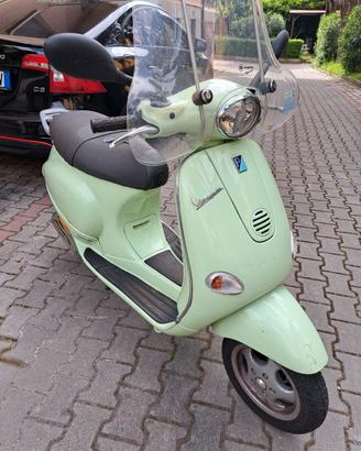 vespa 125 ET4 verde acqua