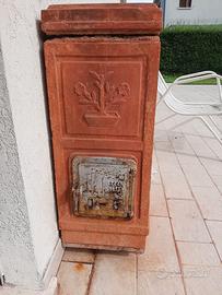 n. 2 stufe in terracotta marca Becchi