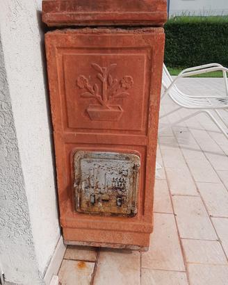 n. 2 stufe in terracotta marca Becchi