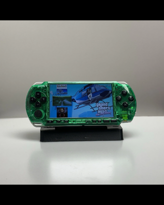 Sony psp 3004 32 gb+ new battery e game pack