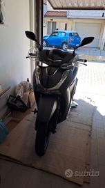 Scooter Honda SH 150 del 2022
