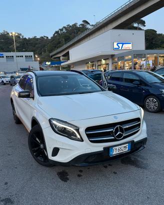 Mercedes GLA 180 CDI Premium