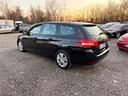 peugeot-308-bluehdi-150-s-s-eat6-sw-business