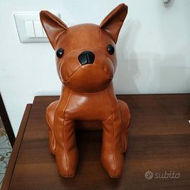 Cagnolino da arredamento in pelle