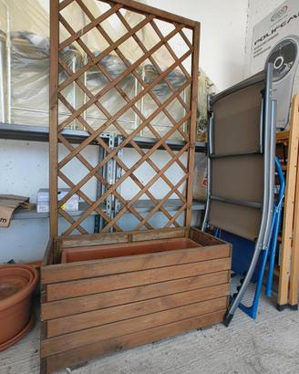 Fioriera in legno
