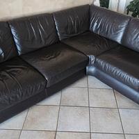 divano angolare vera pelle Chateau D'Ax