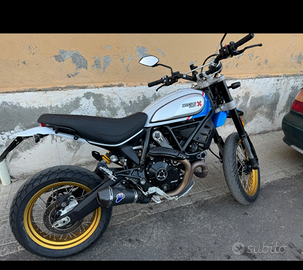Ducati Scrambler Desert Sled x