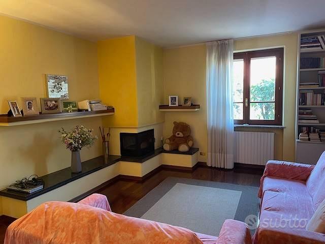Villa di 289 m² con 5 locali e box auto doppio a S - Vista 4