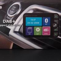 Radio DAB+ per auto.