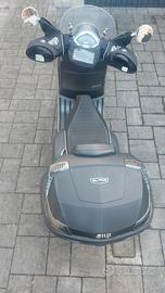 VESPA 300 GTS SUPER HPE