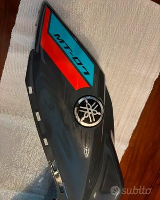 Carena Sinistra Serbatoio Yamaha MT-07 (2023)