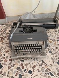 Macchina da scrivere