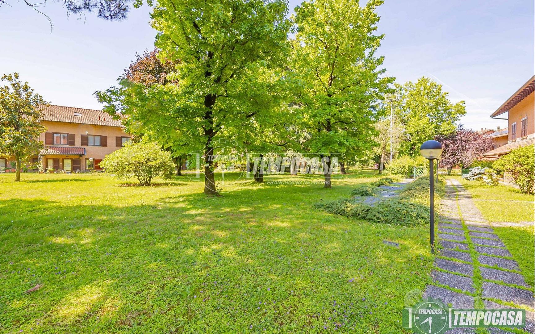 VILLA A SCHIERA CON BOX DOPPIO! - Vista 3
