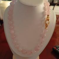 Collana in quarzo rosa