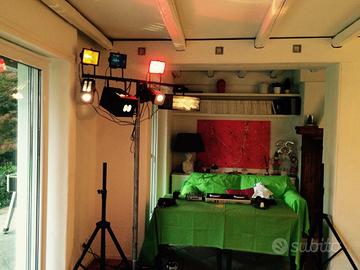 Allestimento luci fari strobo fumo su asta a T