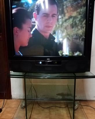 Tv Loewe e carrello cristallo girevole