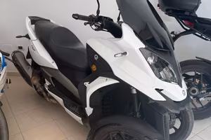 scooter quadro qv3 PATENTE B! - permute