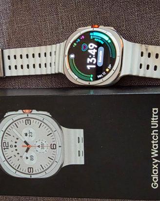 Samsung Galaxy Watch Ultra 4g/lte esim