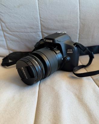 Canon EOS 4000d + Obiettivo 18-55 mm + Accessori