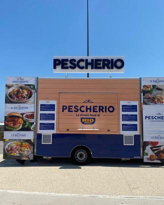 Food truck completo di tutto