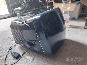 Televisore vintage brionvega angolo 4