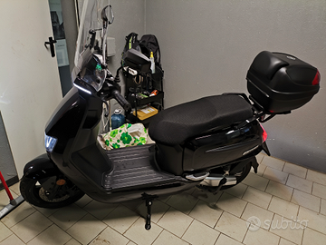 Sunra Robo S Scooter Elettrico