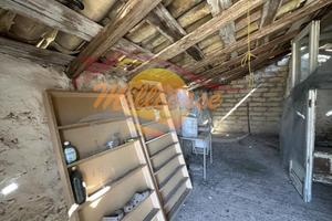 Pizzuta, terreno 800 mq con rustico, 58.000,00