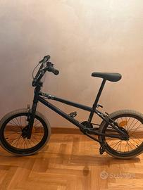 Bicicletta BMX WYPE 18