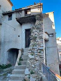 Casa indipendente con vista mare nel borgo antico