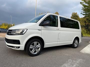 Volkswagen Caravelle 2.0 TDI 150CV DSG 4 Motion PC