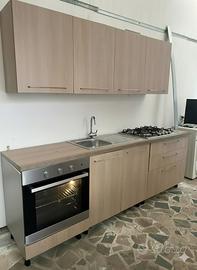 Cucina come nuova 2.40mt
