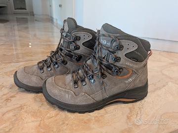 Scarponcini da trekking n. 36 e 3/4