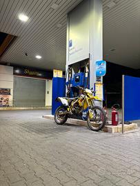 Suzuki rmz 250